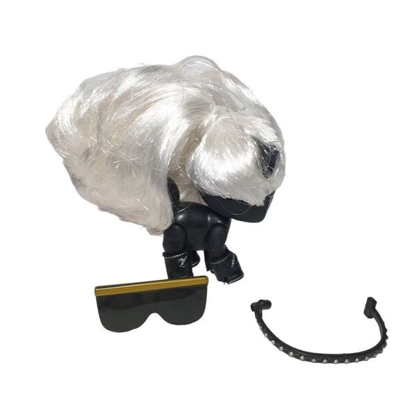 LOL Surprise Remix Pets Solo Skunk Hair Hair Series 2 Mini Figure Toy Playset - Picture 3 of 4